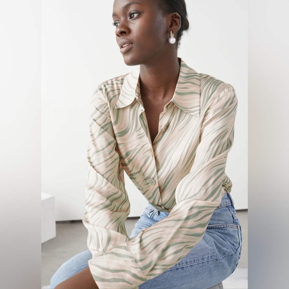 & Other Stories | Satin Shell Button Blouse